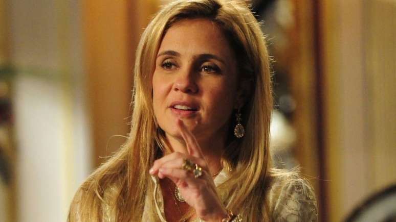 'Avenida Brasil': saiba como est&atilde;o os atores da novela que ser&aacute; reprisada na Globo