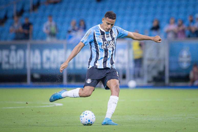 02/25/2026న Atlético-MGతో జరిగిన గేమ్‌లో గుస్తావో మార్టిన్స్ (గ్రేమియో). 