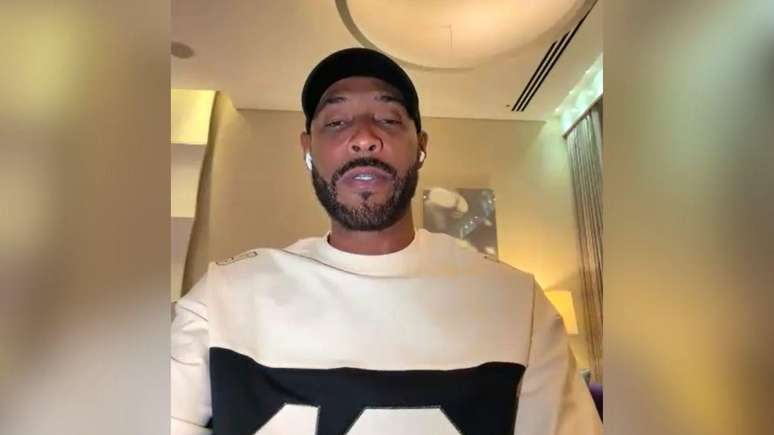 Ricardo Ferreira n&atilde;o est&aacute; saindo do quarto de hotel em Abu Dhabi e relata momentos de 'desespero'