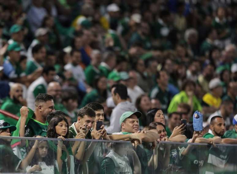 Arena Barueri teve 29 mil palmeirenses e registrou recorde de p&uacute;blico com Palmeiras x S&atilde;o Paulo pela semifinal do Paulist&atilde;o