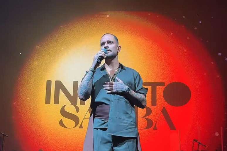 Diogo Nogueira na estreia de seu novo show