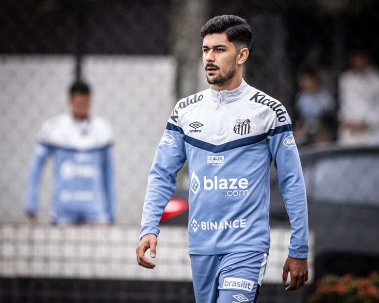 Santos sofreu com trasnfer ban por conta da contrata&ccedil;&atilde;o de Jo&atilde;o Basso &ndash;