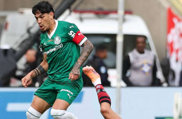 Gustavo G&oacute;mez em campo pelo Palmeiras &ndash;