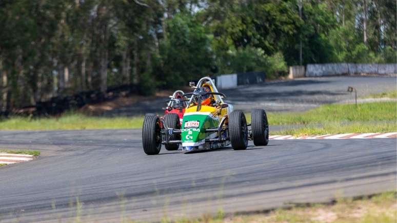 Copa F&oacute;rmula Vee estreia em Piracicaba
