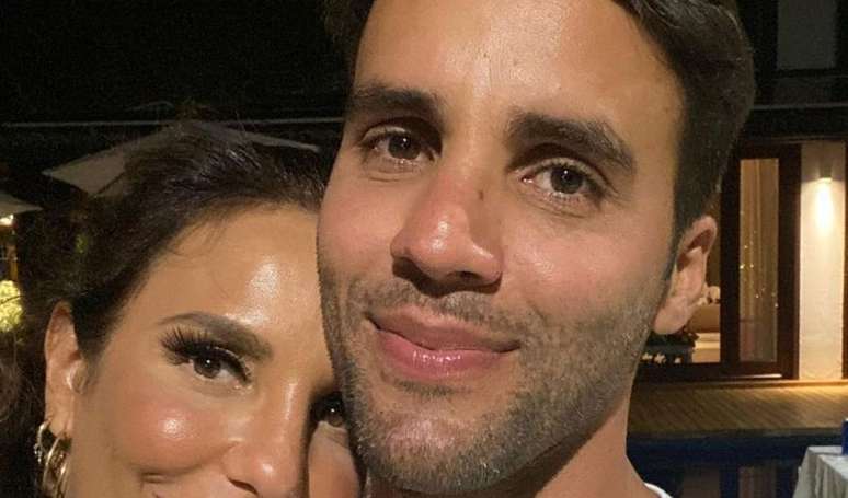 Ivete Sangalo &eacute; exaltada pelo ex-marido, Daniel Cady, ap&oacute;s acidente e cirurgia: 'Mulher de a&ccedil;o'.