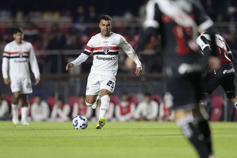 Alisson quase foi jogar no Corinthians &ndash;