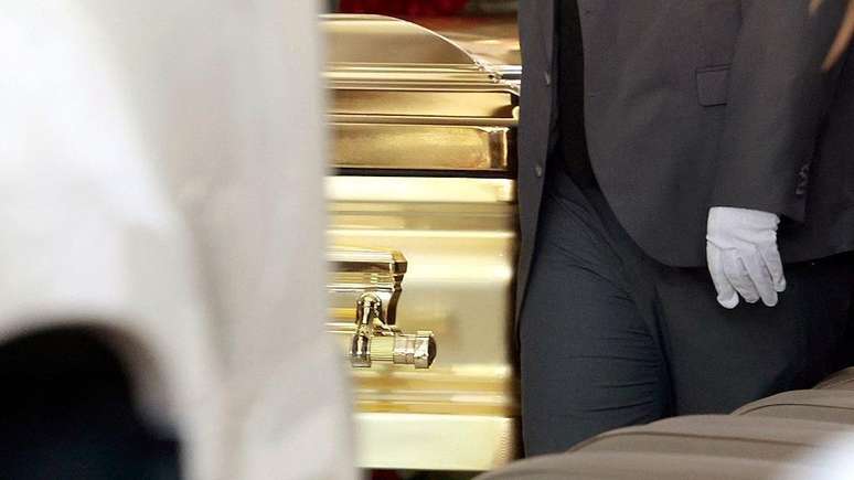 Sepultamento do narcotraficante em Jalisco, no dia 2 de mar&ccedil;o de 2026