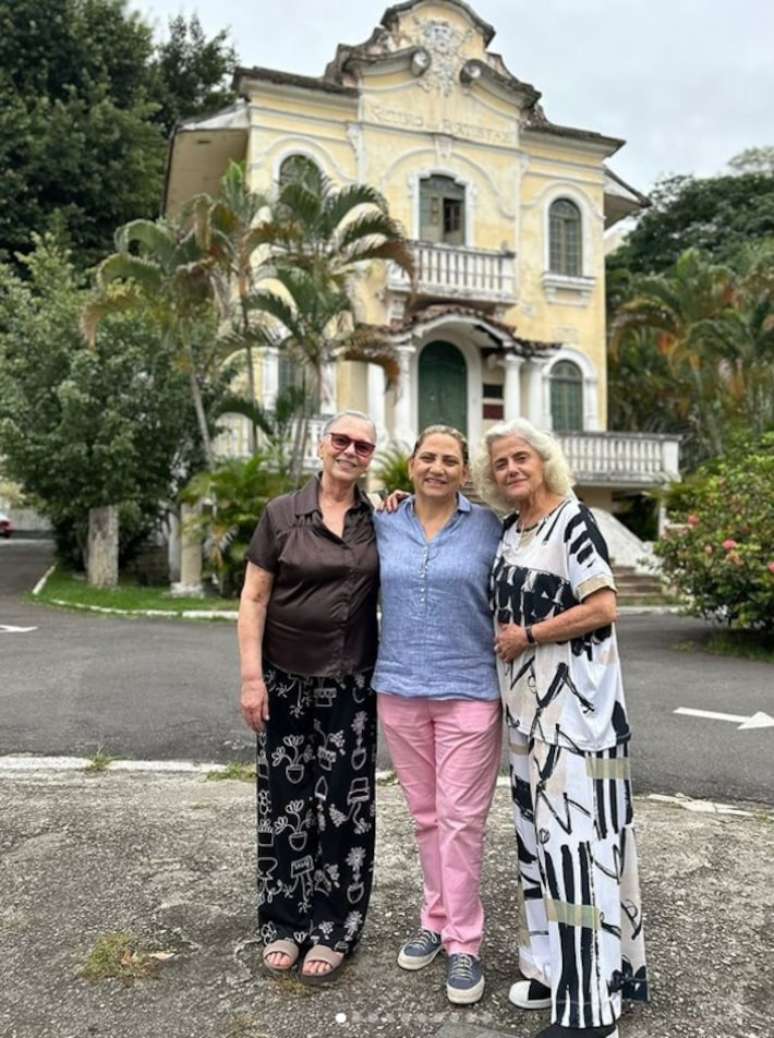 Marieta Severo na visita ao Retiro dos Artistas
