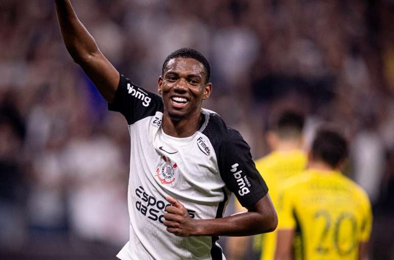 Andr&eacute; em campo pelo Corinthians &ndash;