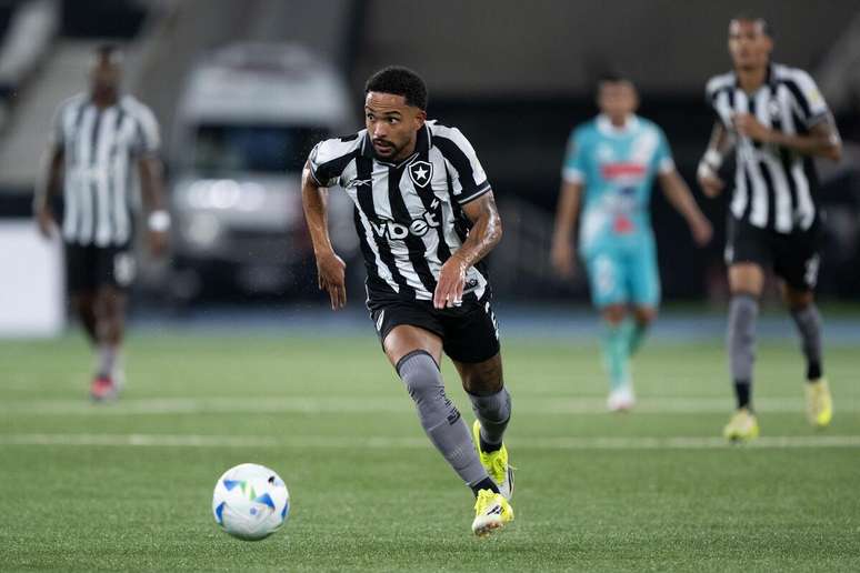 Vitinho (Botafogo) durante jogo contra o Nacional Potos&iacute;, no dia 25.02.2026.