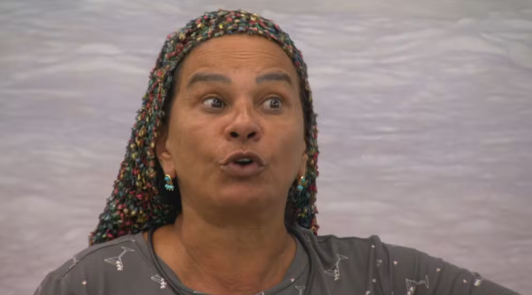 Solange Couto conversa sobre jogo com Samira Sagr