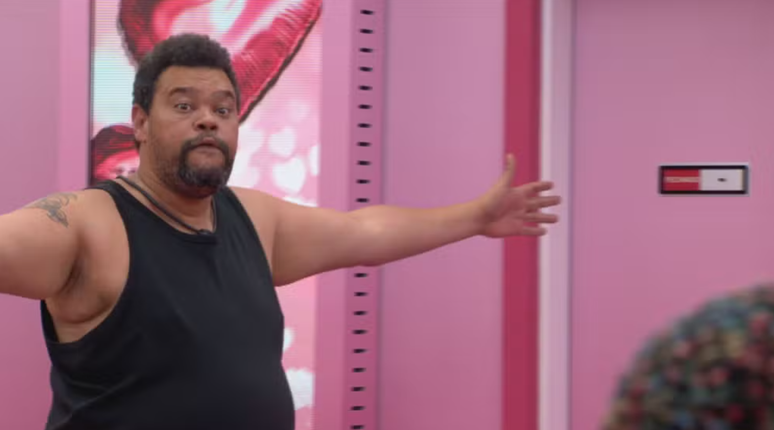 Babu Santana fala sobre rivalidade com Ana Paula Renault