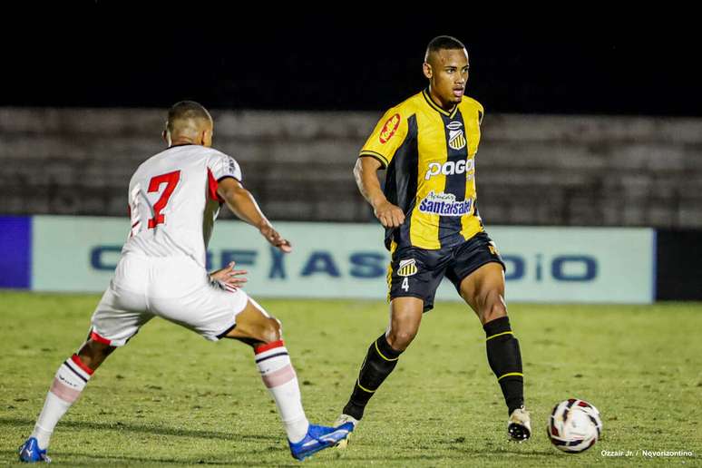 Botafogo insiste por zagueiro Dantas &ndash;