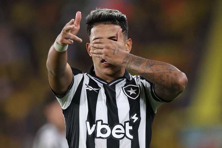 Matheus Martins evita derrota do Botafogo &ndash;