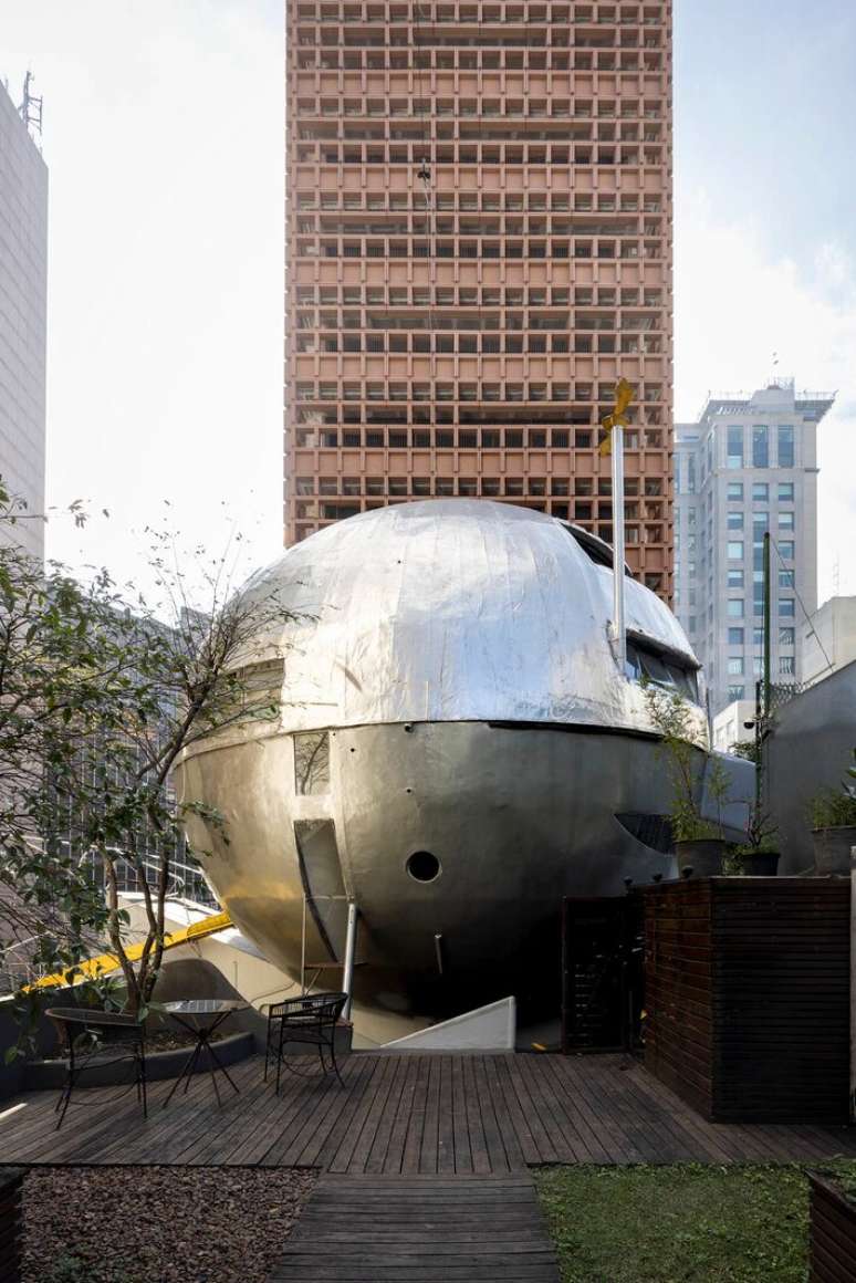 Casa Bola, na Avenida Faria Lima, recebe a mostra ABERTO5.