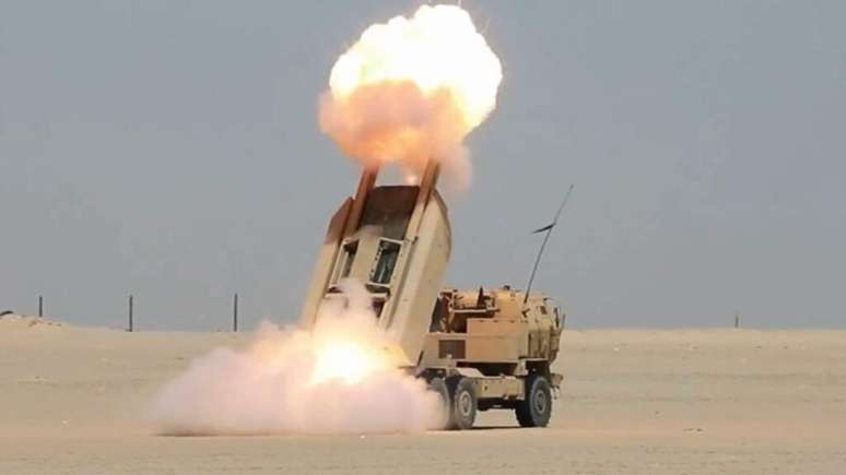 போரின் போது முதன்முறையாக ஹெஸ்புல்லாவும் ஈரானும் ஒரே நேரத்தில் இஸ்ரேல் மீது துப்பாக்கிச் சூடு நடத்தினர். (விளக்கப் படம்)