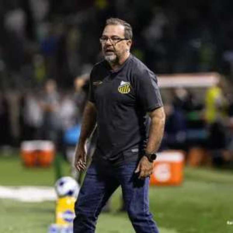 Enderson Moreira &ndash;