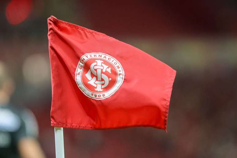 Internacional buscou tamb&eacute;m outro zagueiro para integrar ao plantel colorado &ndash;