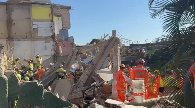 Ao menos uma pessoa morreu no desabamento do lar de idosos em BH