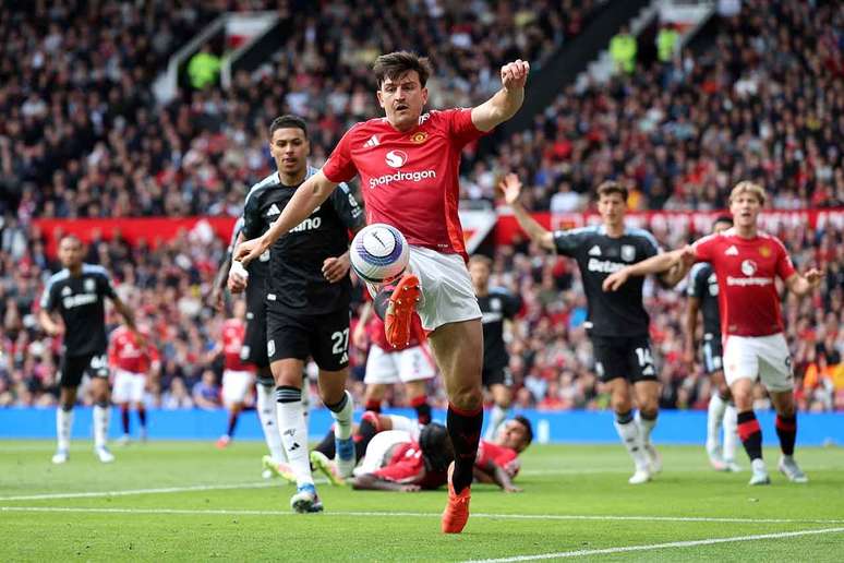 Zagueiro em atua&ccedil;&atilde;o pelo Manchester United &ndash;