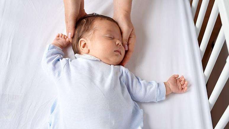 Ao contr&aacute;rio dos conselhos oferecidos aos pais, as sonecas durante o dia podem reduzir o sono noturno do beb&ecirc;