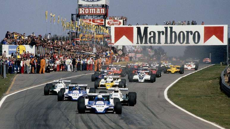 As restri&ccedil;&otilde;es &agrave; publicidade de cigarros na segunda metade do s&eacute;culo 20 trouxeram redu&ccedil;&atilde;o do consumo de tabaco em todo o mundo