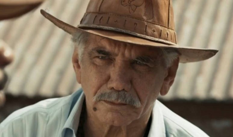 అతని కీర్తి మరియు అతని జీవితాన్ని కాపాడిన అతని భార్య యొక్క మూత్రపిండాల విరాళానికి ముందు, జాక్సన్ ఆంట్యూన్స్ అప్పటికే వీధిలో నిద్రపోయాడు: 'నేను బీచ్‌లో ఒక నెల గడిపాను'.