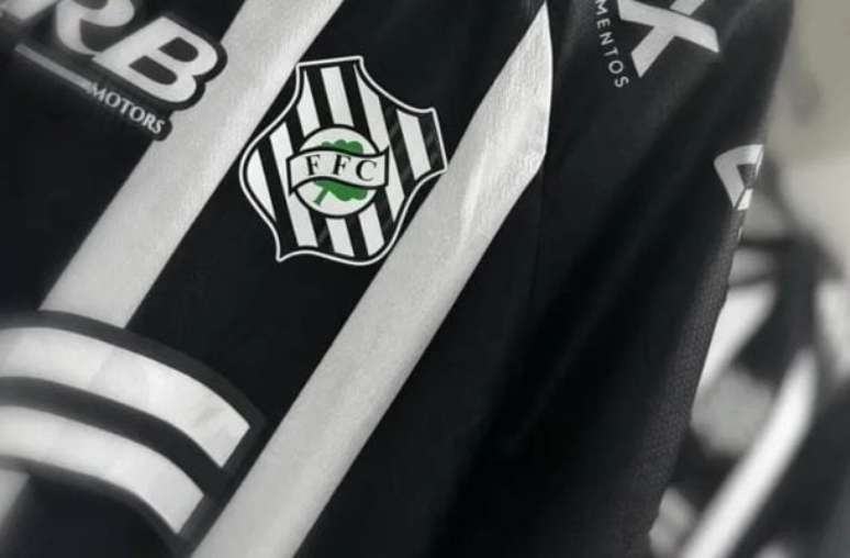 ఫిగ్యురెన్స్ క్యాటరినెన్స్ ఛాంపియన్‌షిప్‌లో బహిష్కరించబడింది -