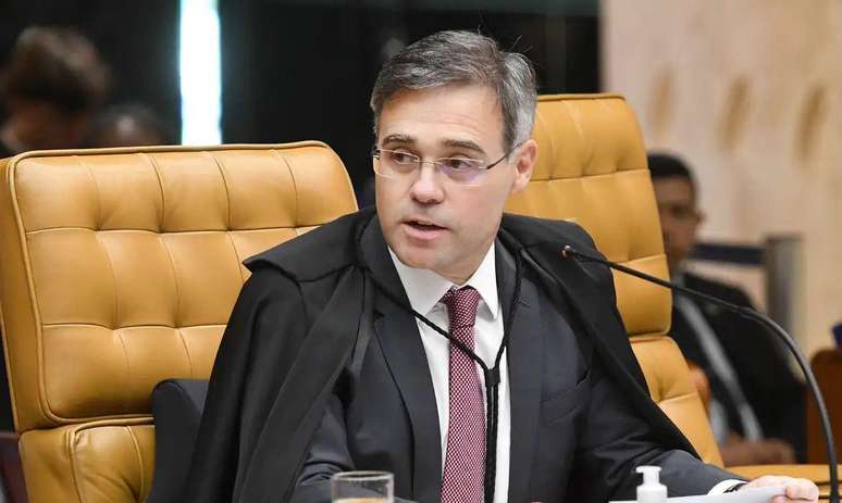 O ministro Andr&eacute; Mendon&ccedil;a devolveu em fevereiro para a CPMI do INSS o acesso aos dados da quebra de sigilo telem&aacute;tico, banc&aacute;rio e telef&ocirc;nico de Daniel Vorcaro