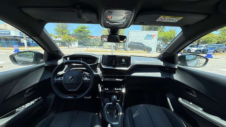 Peugeot 208 GT Hybrid