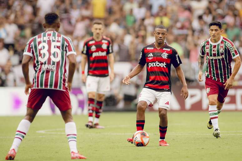 2025 కారియోకా నిర్ణయంలో డి లా క్రజ్, హెర్క్యులస్, లియో ఒర్టిజ్ మరియు జర్మన్ కానో -