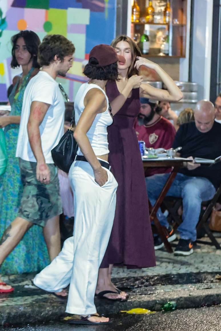 BBuna Marquezine e Sasha 