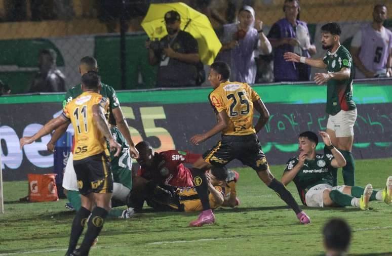 Lance que resultou em gol do Novorizontino