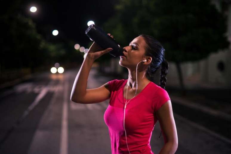 Gel de carboidrato &eacute; usado por corredores para evitar queda de rendimento