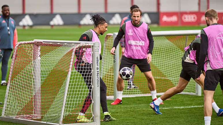 Kane &eacute; d&uacute;vida para a partida &ndash;