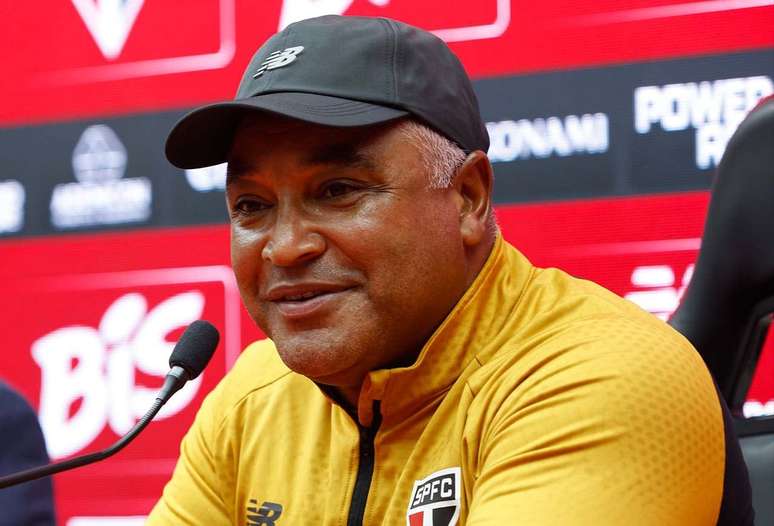 Roger Machado em apresenta&ccedil;&atilde;o pelo S&atilde;o Paulo &ndash;