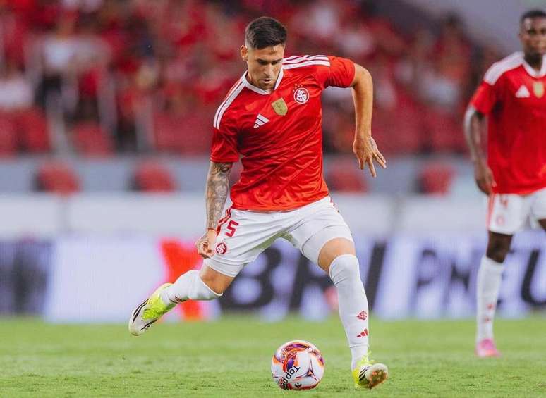 Villabra teve poucos minutos em campo pelo Inter &ndash;