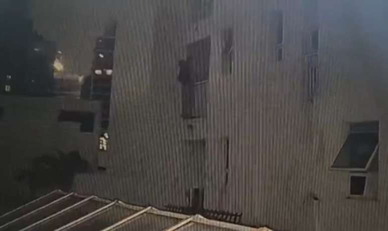 Ladr&atilde;o conhecido como Homem-Aranha por escalar pr&eacute;dios para cometer furtos &eacute; detido em SP &mdash;