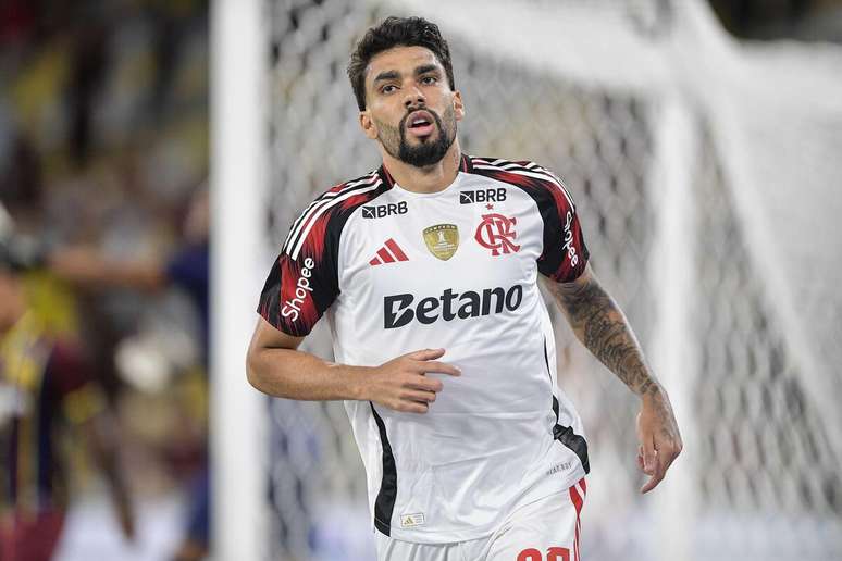 Lucas Paquetá (Flamengo) celebrando seu gol contra o Madureira, no dia 02.03.2026. 