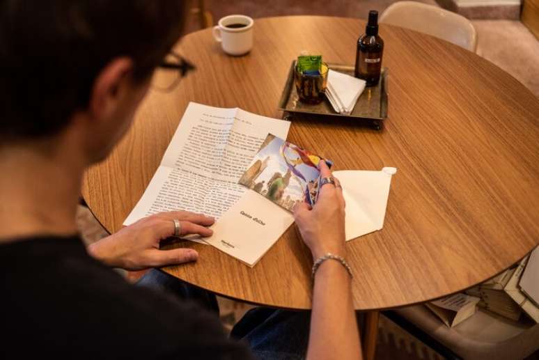 Oficina 'Carta por Carta', com Mariana Ferrari