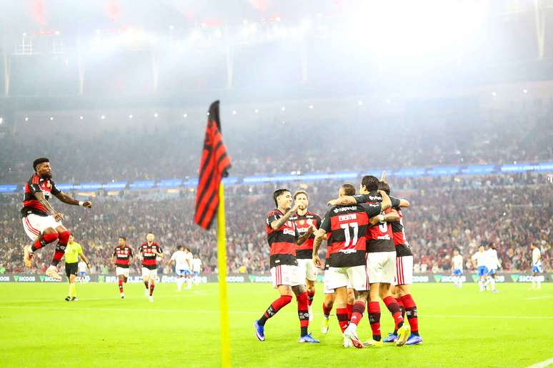 Flamengo superou Cruzeiro em jogo equilibrado no Maracan&atilde; &ndash;