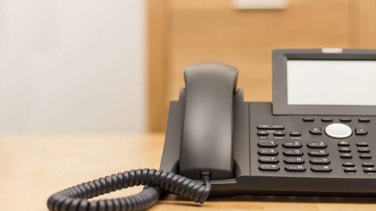 Passados 150 anos daquela primeira liga&ccedil;&atilde;o entre Bell e Watson, o legado do telefone se manifesta em diferentes camadas tecnol&oacute;gicas &ndash; depositphotos.com / gewoldi