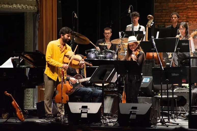 Otielen Luz chega a conduzir at&eacute; 70 pessoas na Assembleia de Deus