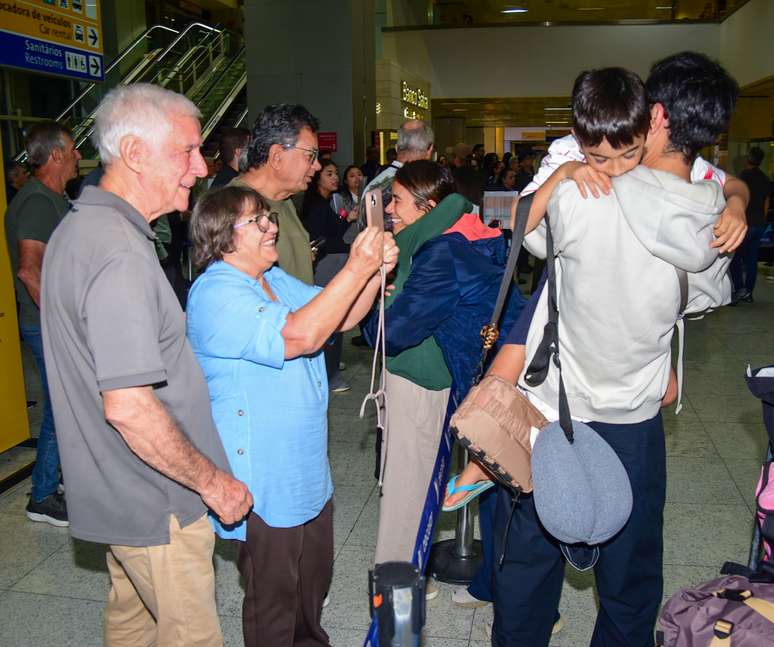 Mi&aacute; e o marido, Lucas, estavam de f&eacute;rias na Tail&acirc;ndia 