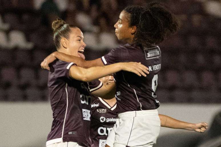 Ferrovi&aacute;ria tenta embalar de vez na competi&ccedil;&atilde;o &ndash;