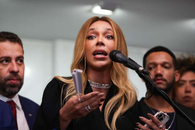 చాంబర్ మహిళా రక్షణ కమిటీకి డిప్యూటీ అధ్యక్షురాలిగా ఎన్నికయ్యారు.