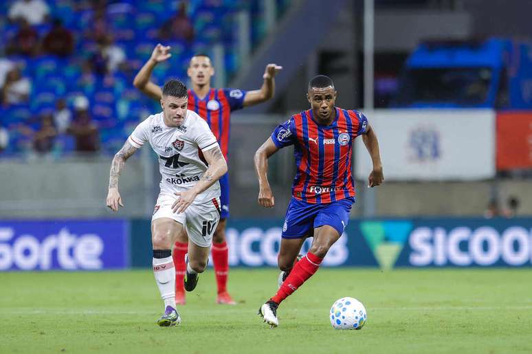 Vit&oacute;ria vem de um empate contra o Bahia, na Arena Fonte Nova &ndash;