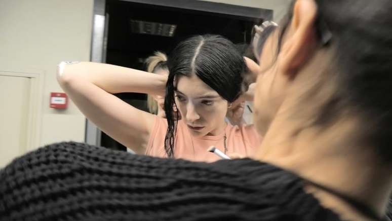 Atra&ccedil;&atilde;o do Lollapalooza em 2026, Lorde se apresentar&aacute; no Brasil pela quarta vez