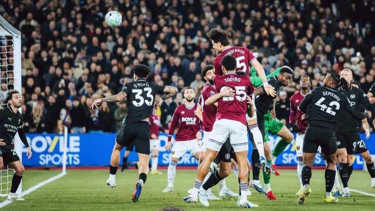 Manchester City e West Ham ficam no 1 a 1 no Ingl&ecirc;s &ndash; Reprodu&ccedil;&atilde;o / West Ham