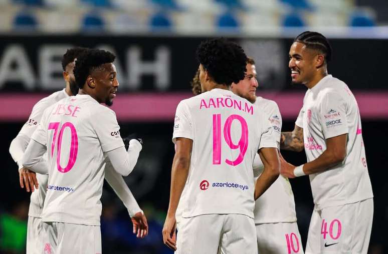 Sabah se aproxima de conquista in&eacute;dita no Azerbaij&atilde;o &ndash;